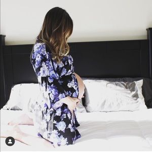 PinkBlush Robe Rose Maternity